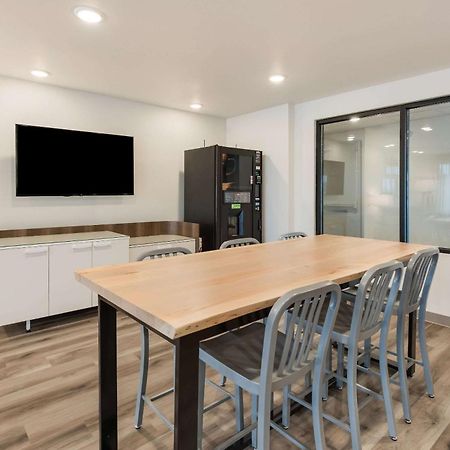 Woodspring Suites Meridian Exteriör bild