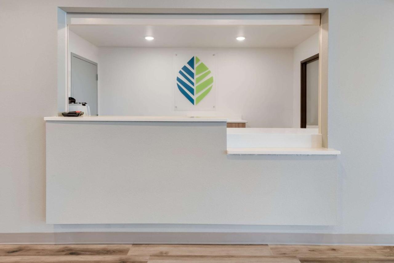 Woodspring Suites Meridian Exteriör bild