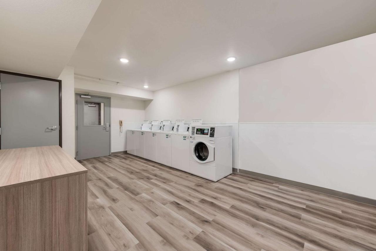 Woodspring Suites Meridian Exteriör bild