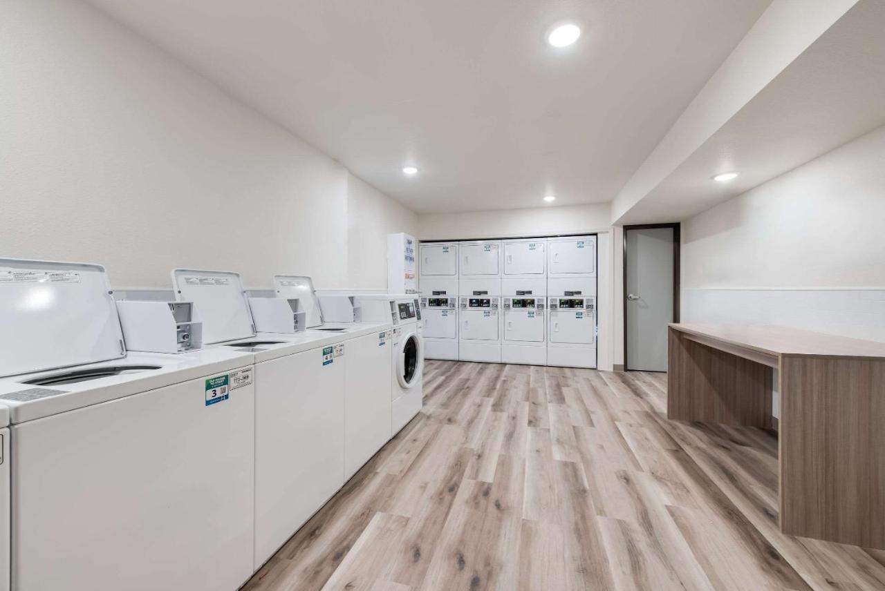 Woodspring Suites Meridian Exteriör bild